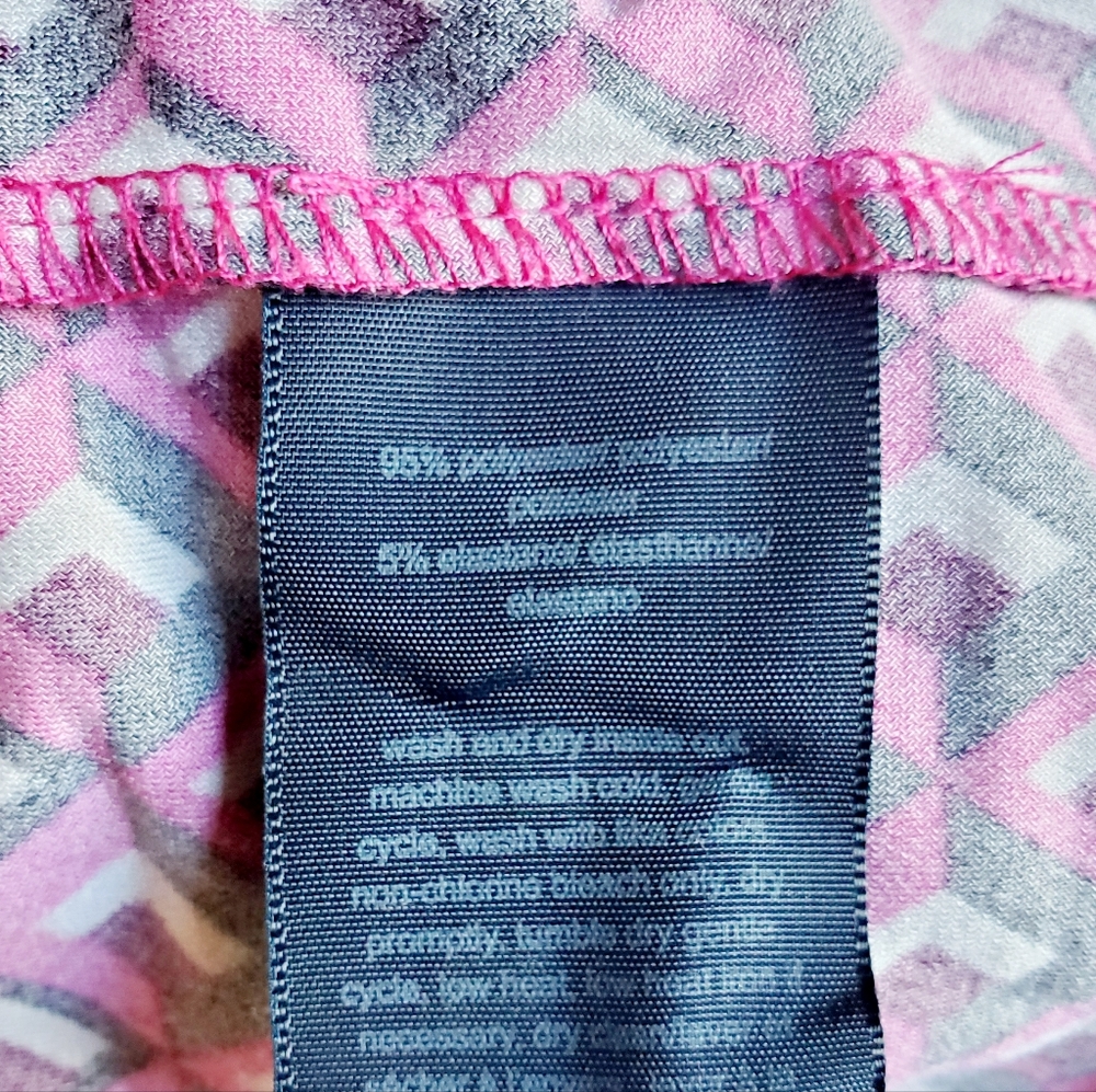 Tommy Hilfiger Fuchsia and Black Geometric Blouse - Picture 5 of 5